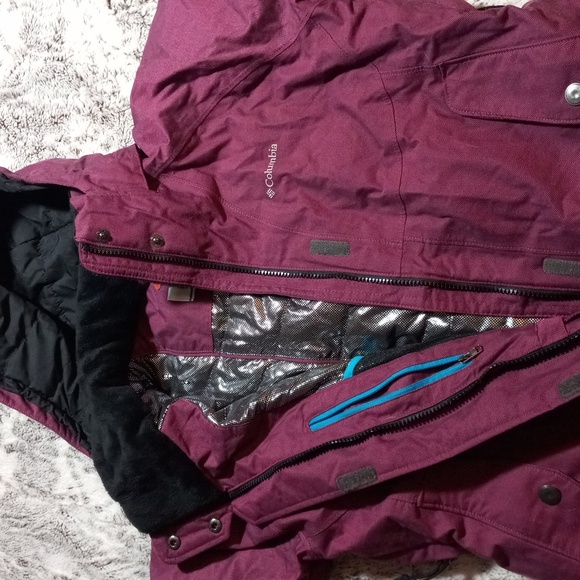 Columbia Omnitech Ski Jacket - Picture 8 of 11